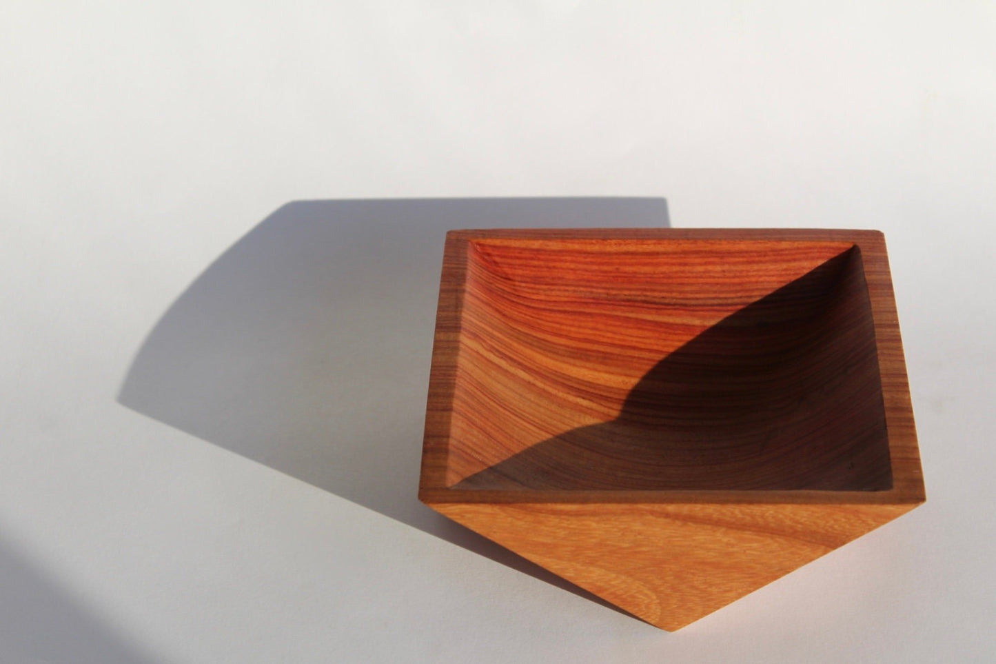 Pau rosa tray