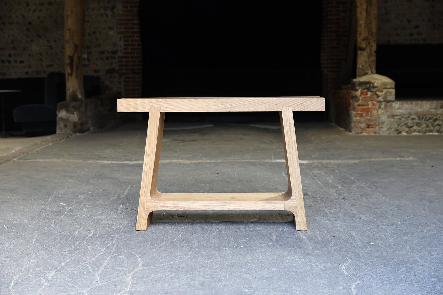Oak console