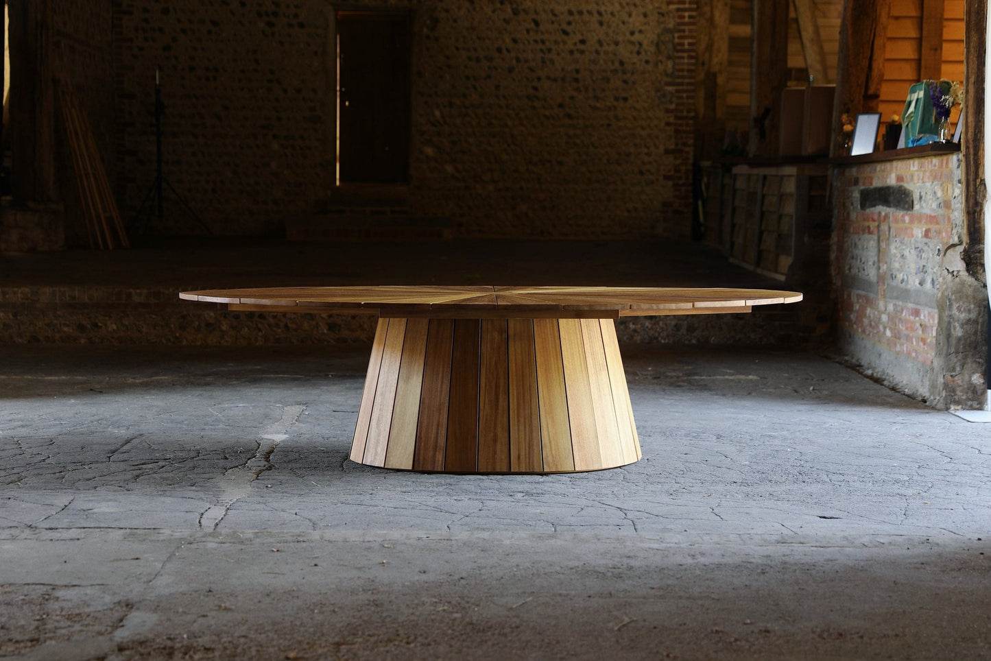 Flower garden table