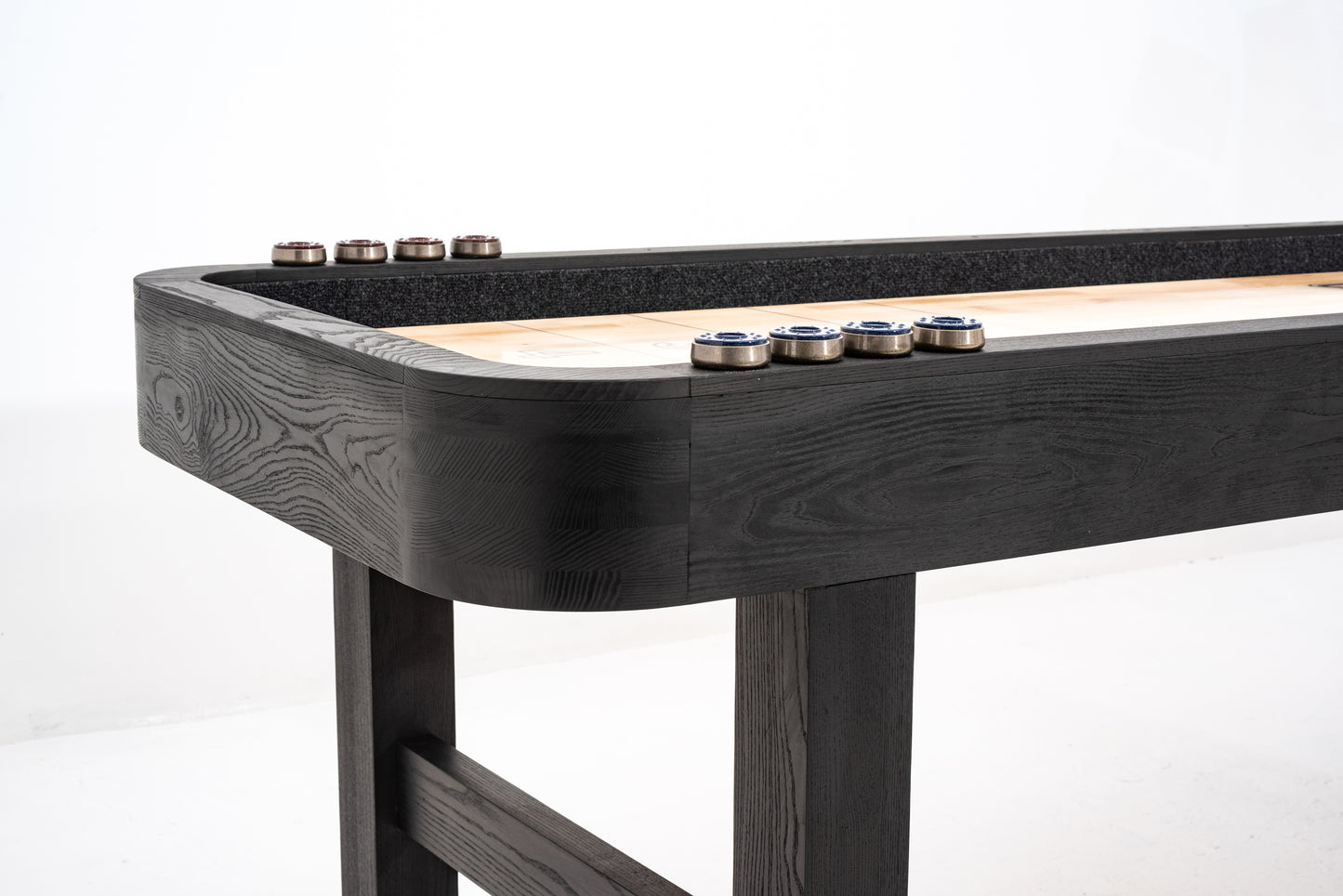 Shuffleboard table